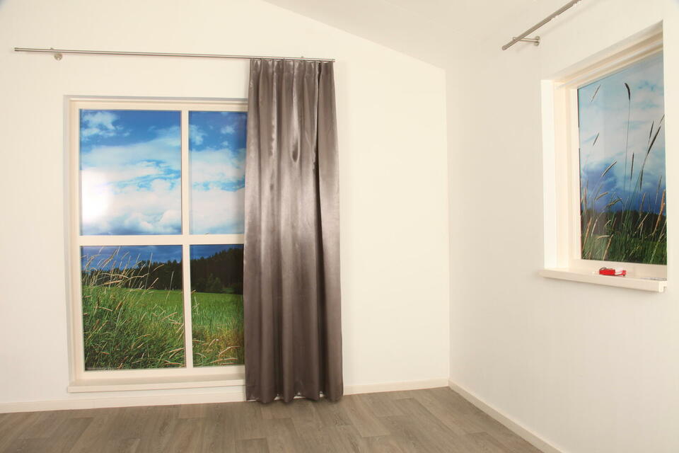 Verduisterend overgordijn met een prachtige glans waardoor de stof een chique uitstraling heeft